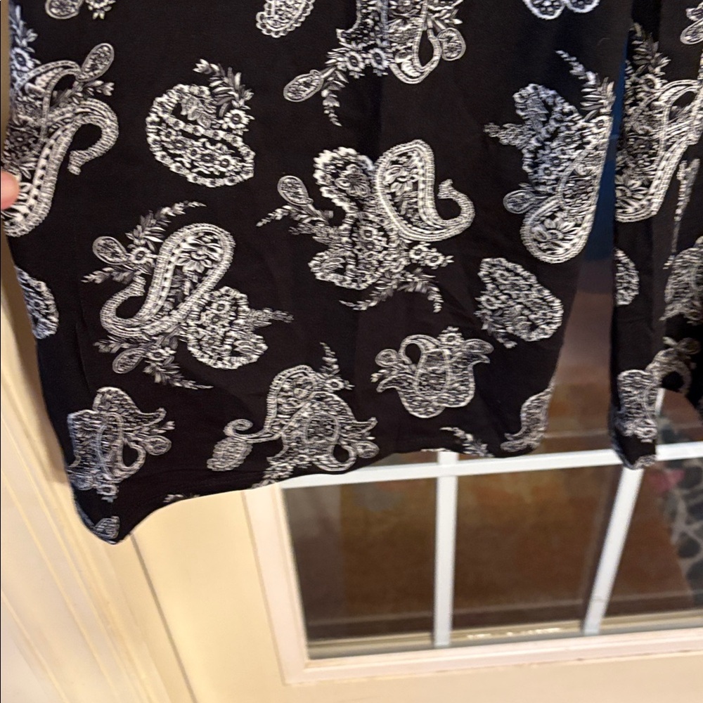 ACTING PRO Pull-On Wide Leg Pant Blk w/ Paisley Print High Waist Boho Coastal - Picture 3 of 7